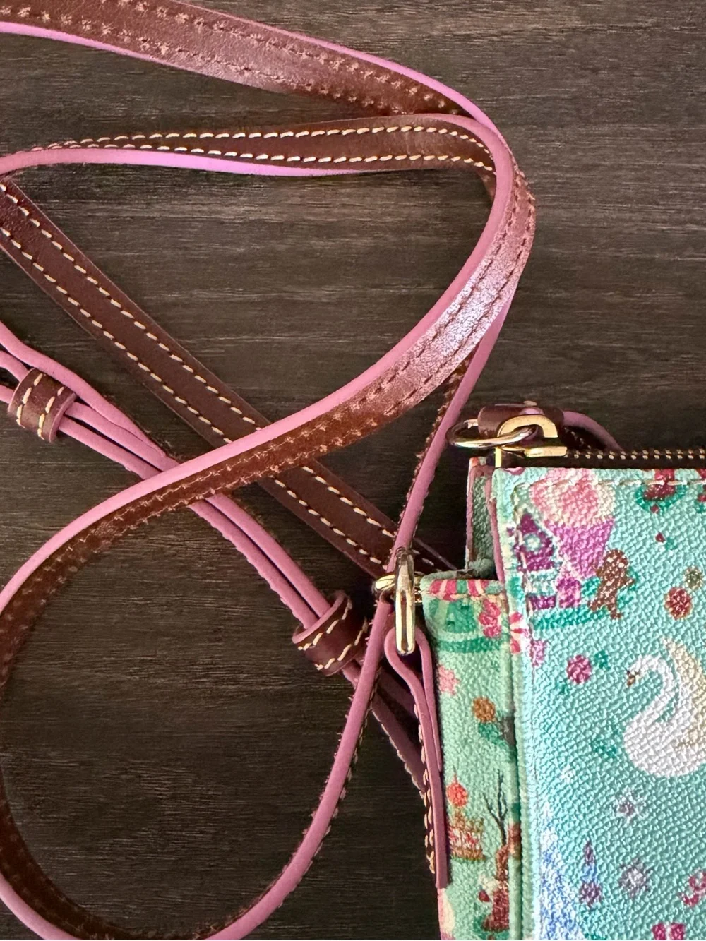 DISNEY Dooney & Bourke- NUTCRACKER & FOUR REALMS Holiday Crossbody Bag/Purse - Picture 4 of 6